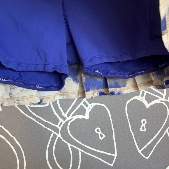 Lululemon Pace Setter  Women's Skirt sz 6 - Picture 2 of 8